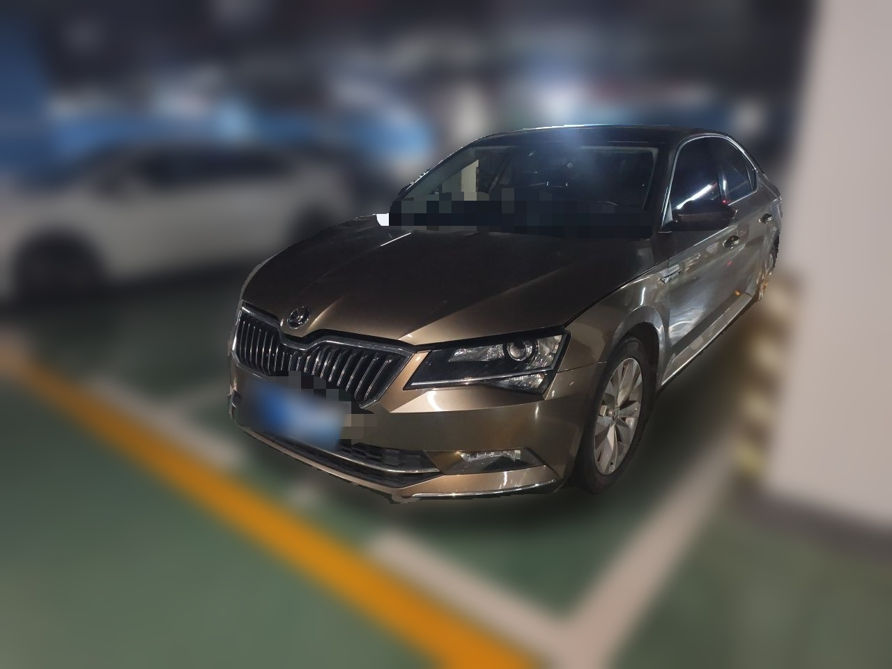 Superb 2016 TSI330 DSG