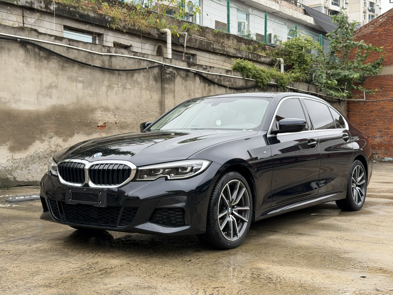 3 Series 2022 Facelift 320Li M Sport Package photo 3