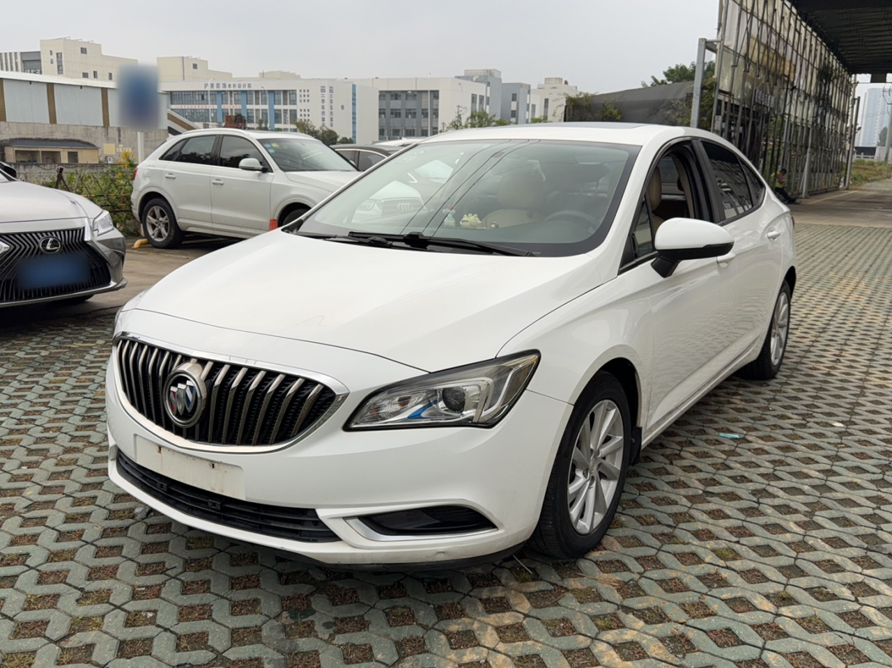 Verano 2015 Sedan 15S MT Progressive