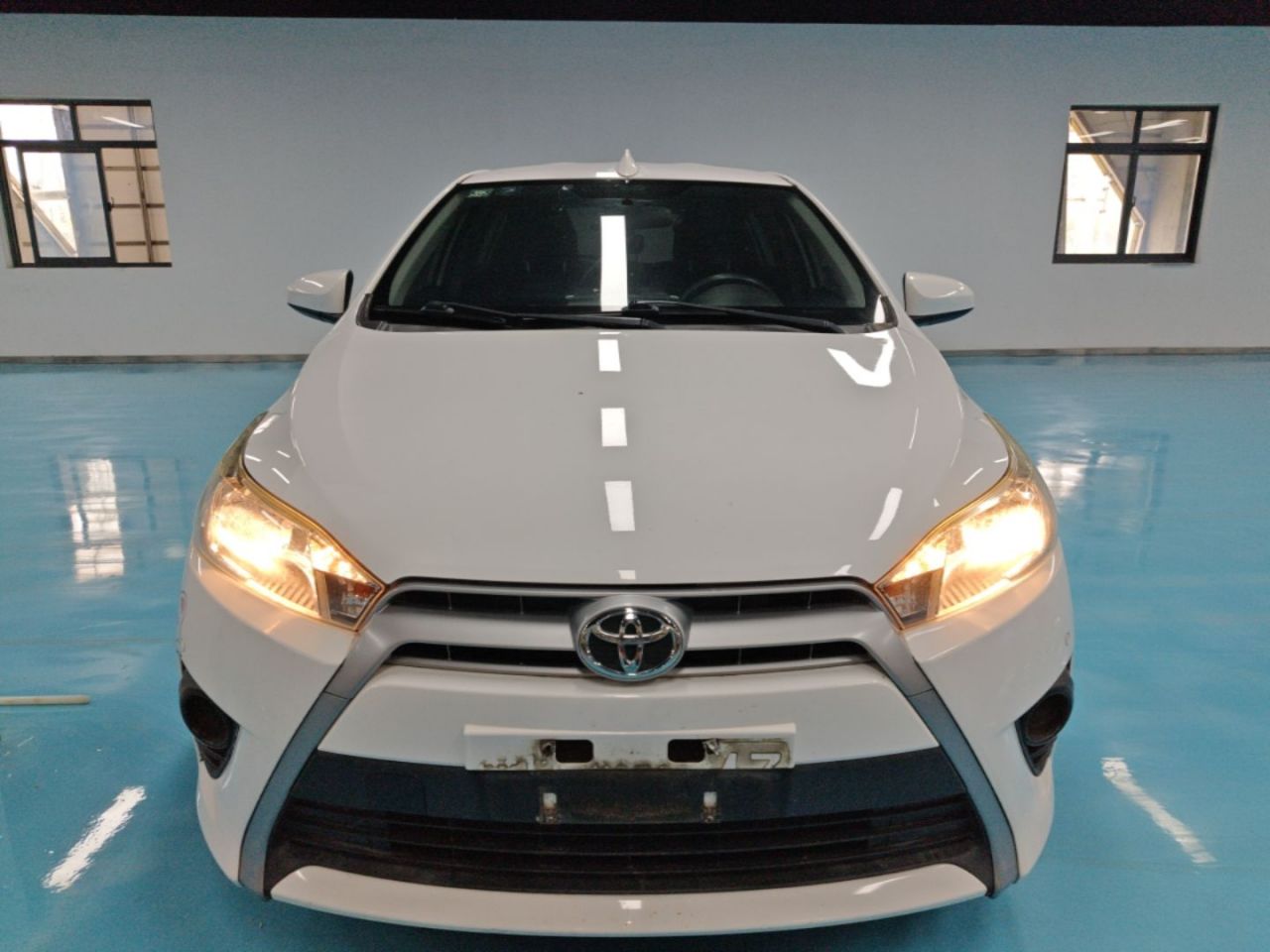 YARiS L 2015 1.5E AT photo 2
