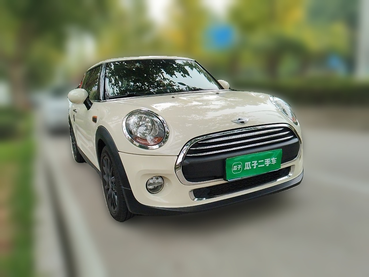 2014 1.2T ONE+ photo 3