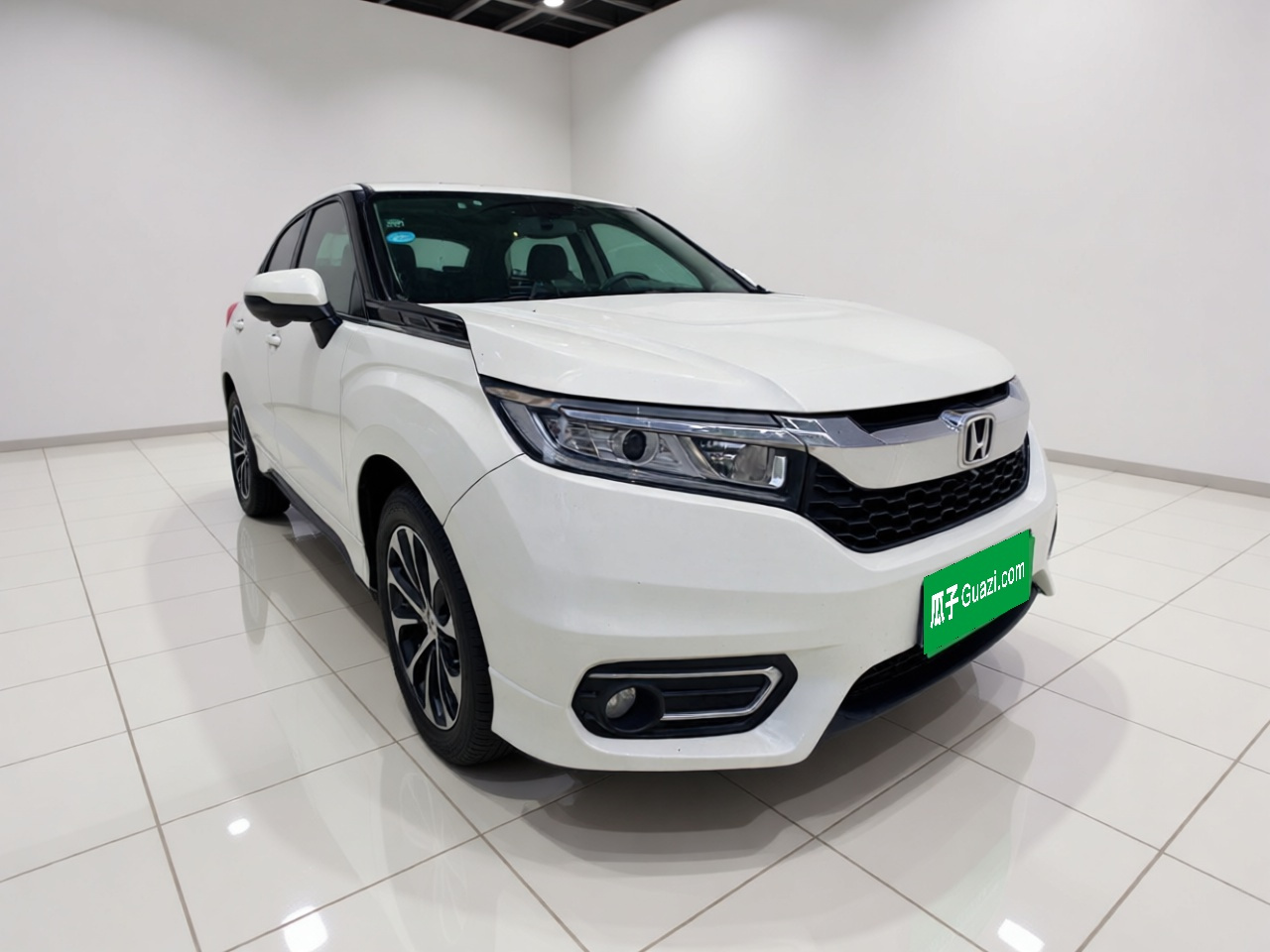 Avancier 2019 240TURBO RWD Luxury photo 3