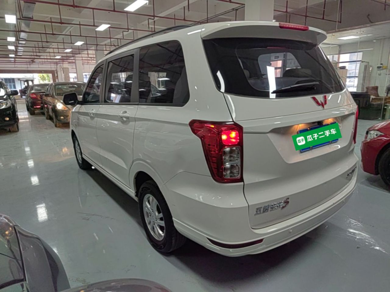 Wuling Hongguang 2019 1.5L S Comfort China VI LAR photo 4