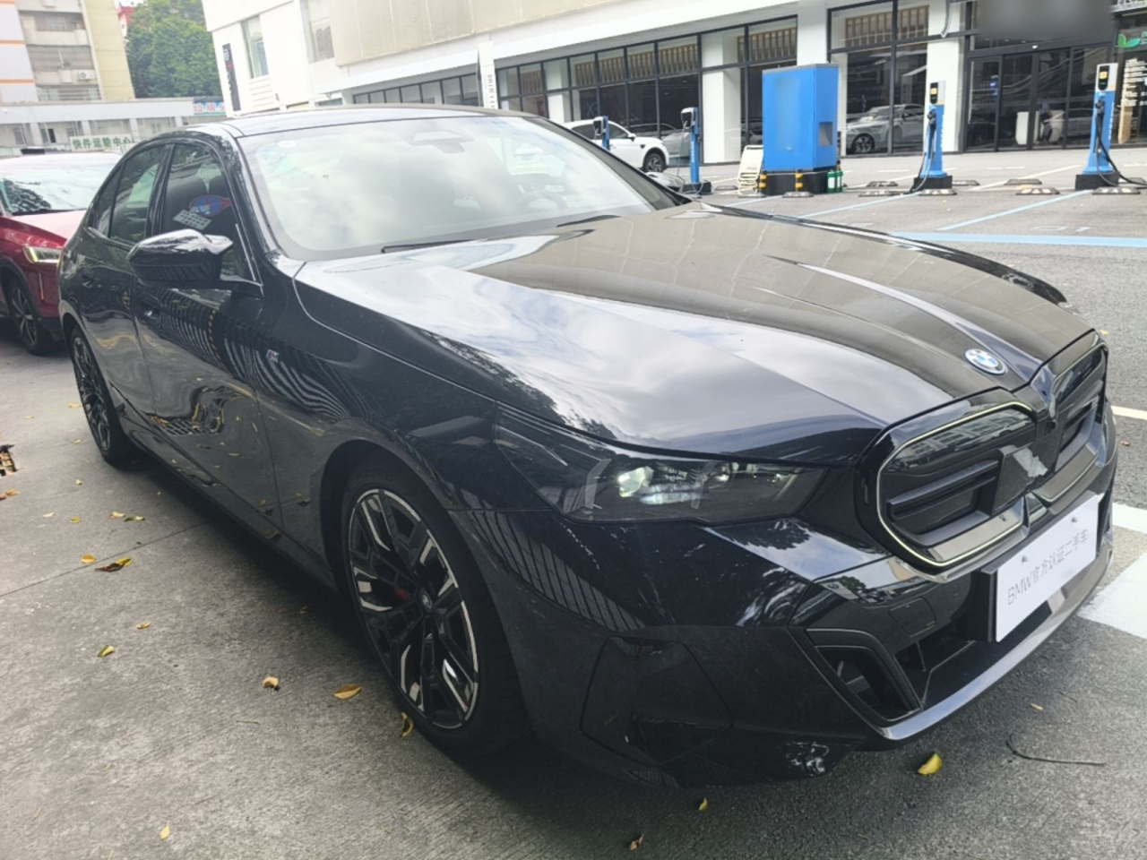 i5 Imported 2024 xDrive M60 photo 3