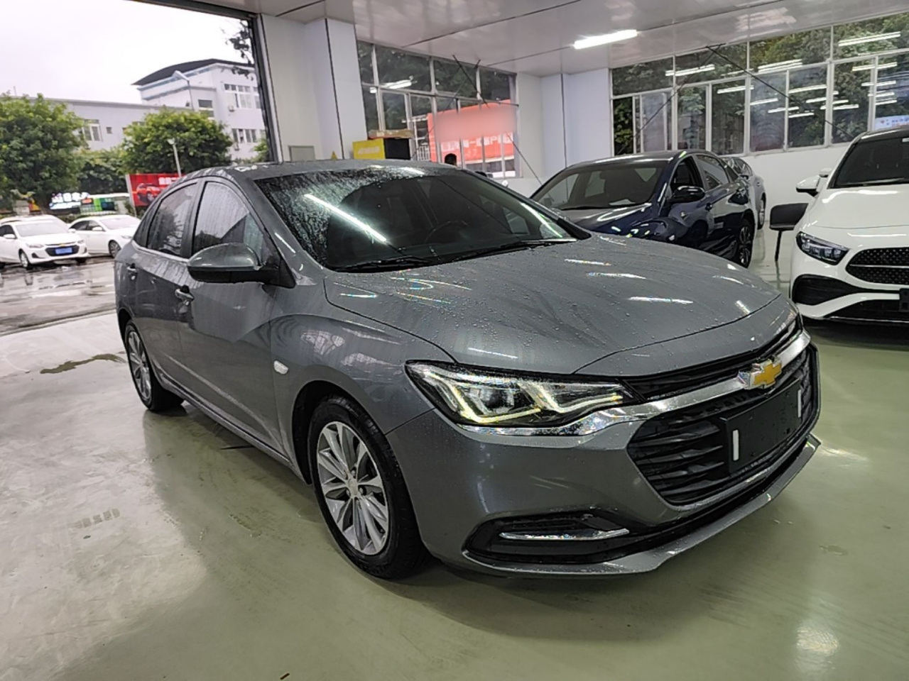 Cruze 2022 320 AT photo 3