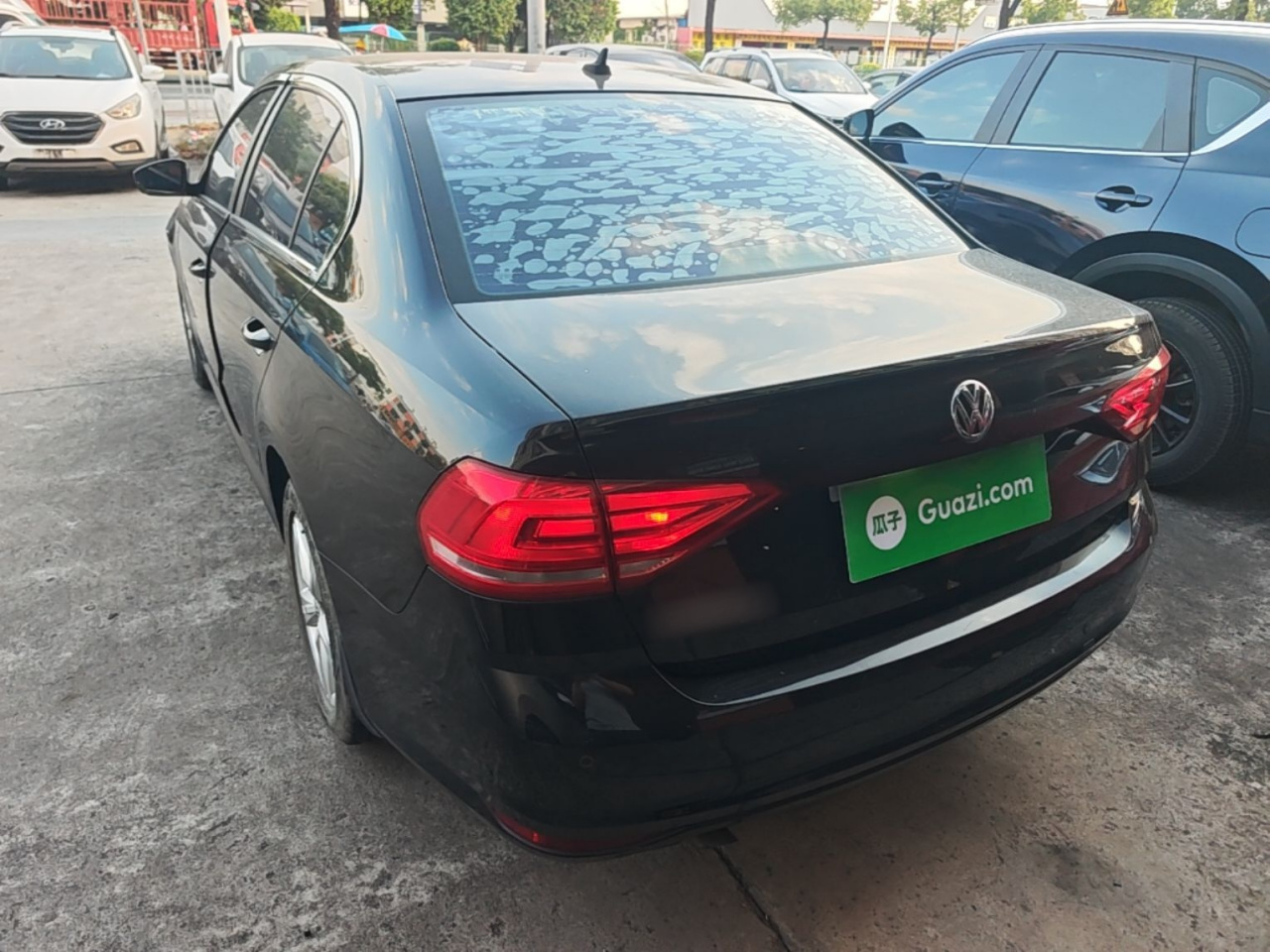 Lavida 2017 1.6L AT photo 4