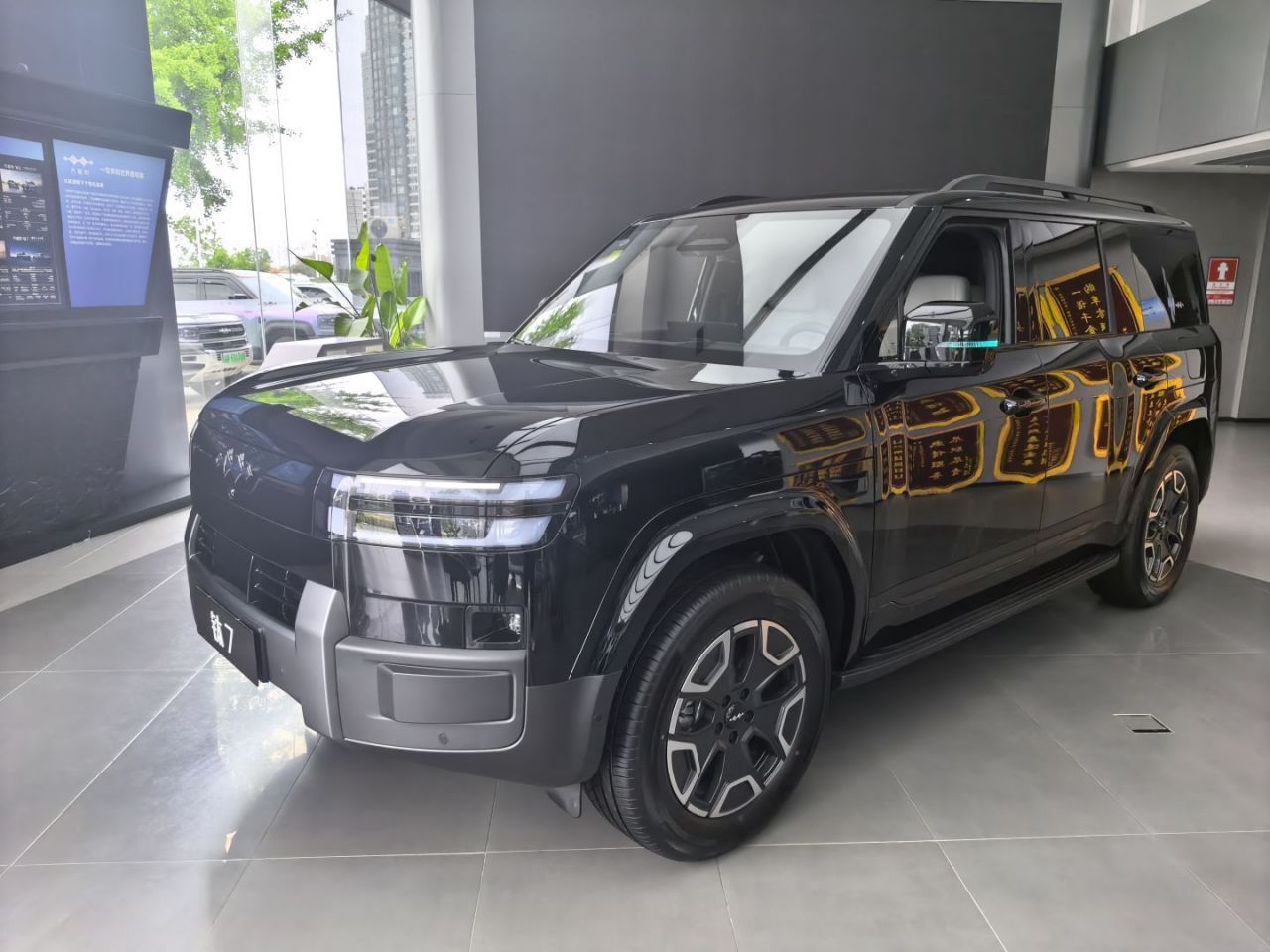 Fang Cheng Bao 7 2025 200KM RWD Max