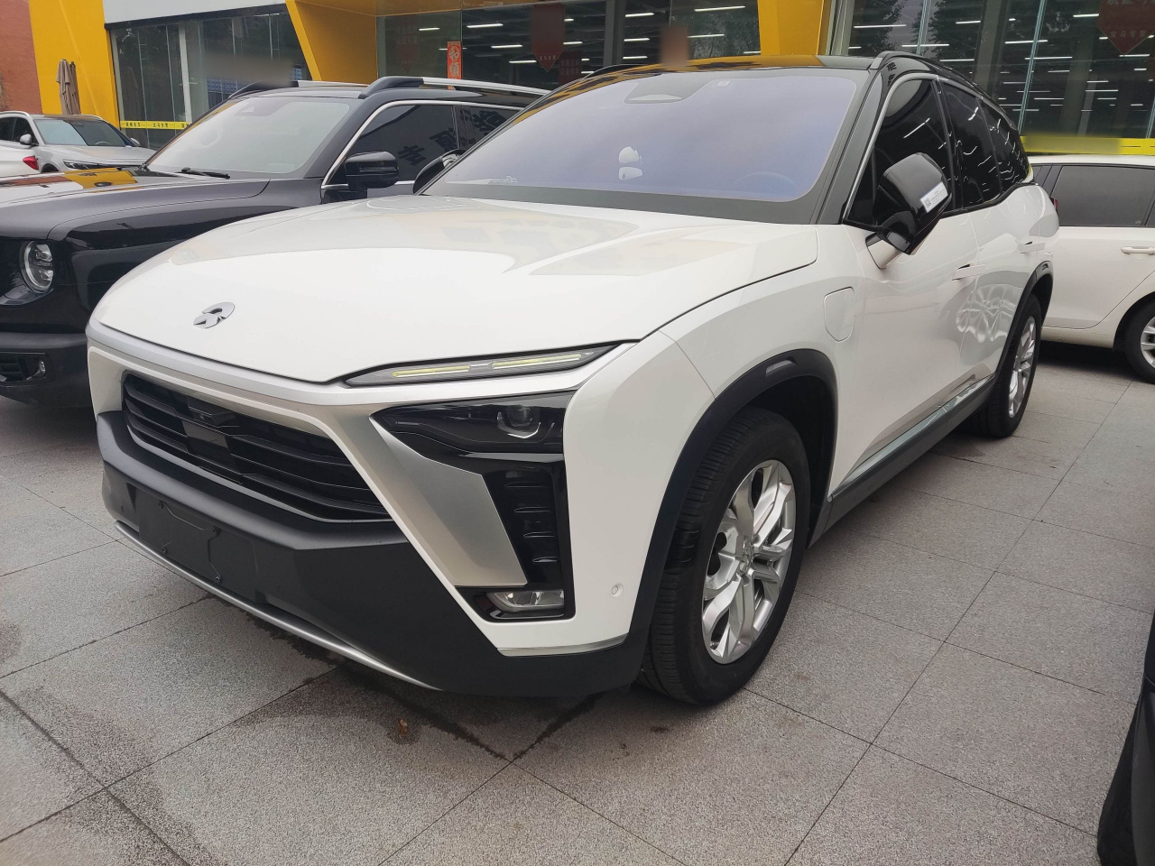 ES8 2020 580KM 6-Seater