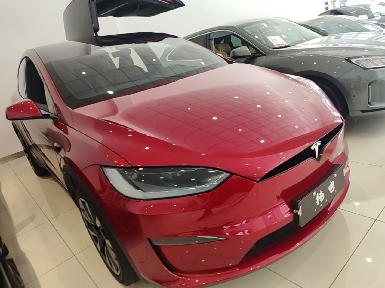 Model X 2023 AWD Plaid photo 4