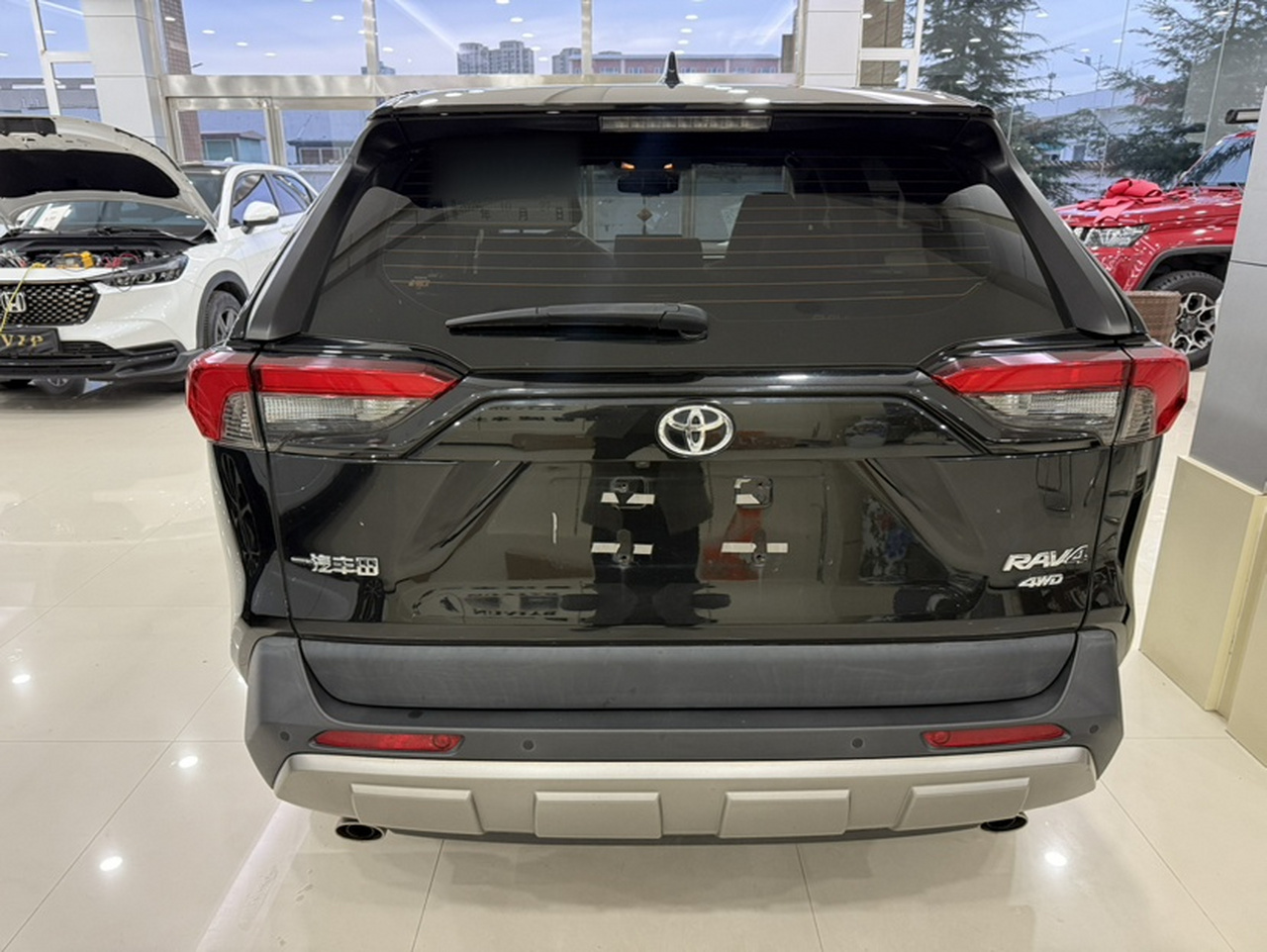 RAV4 2022 2.0L CVT AWD Plus photo 5