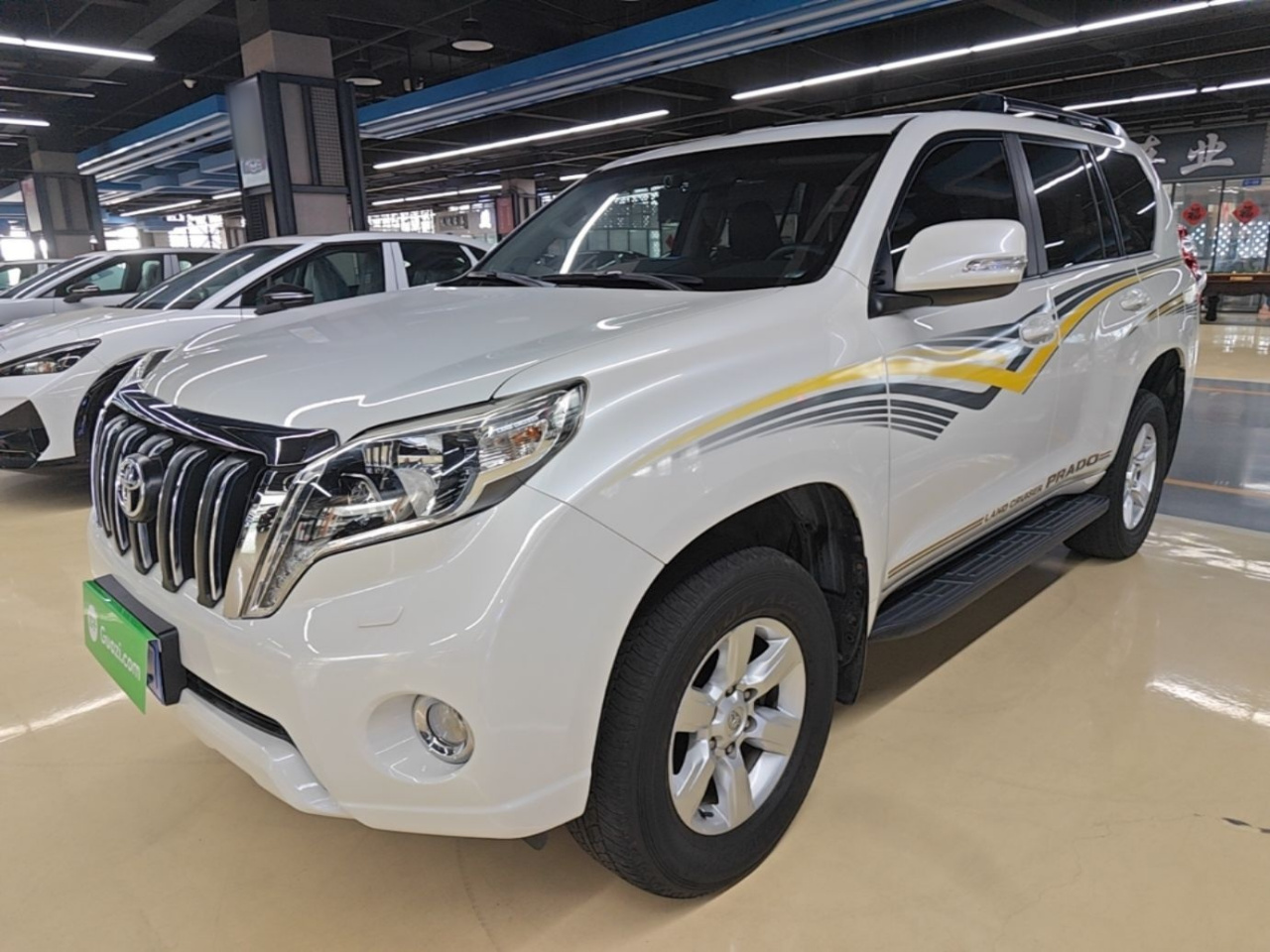 Prado 2016 2.7L AT Luxury