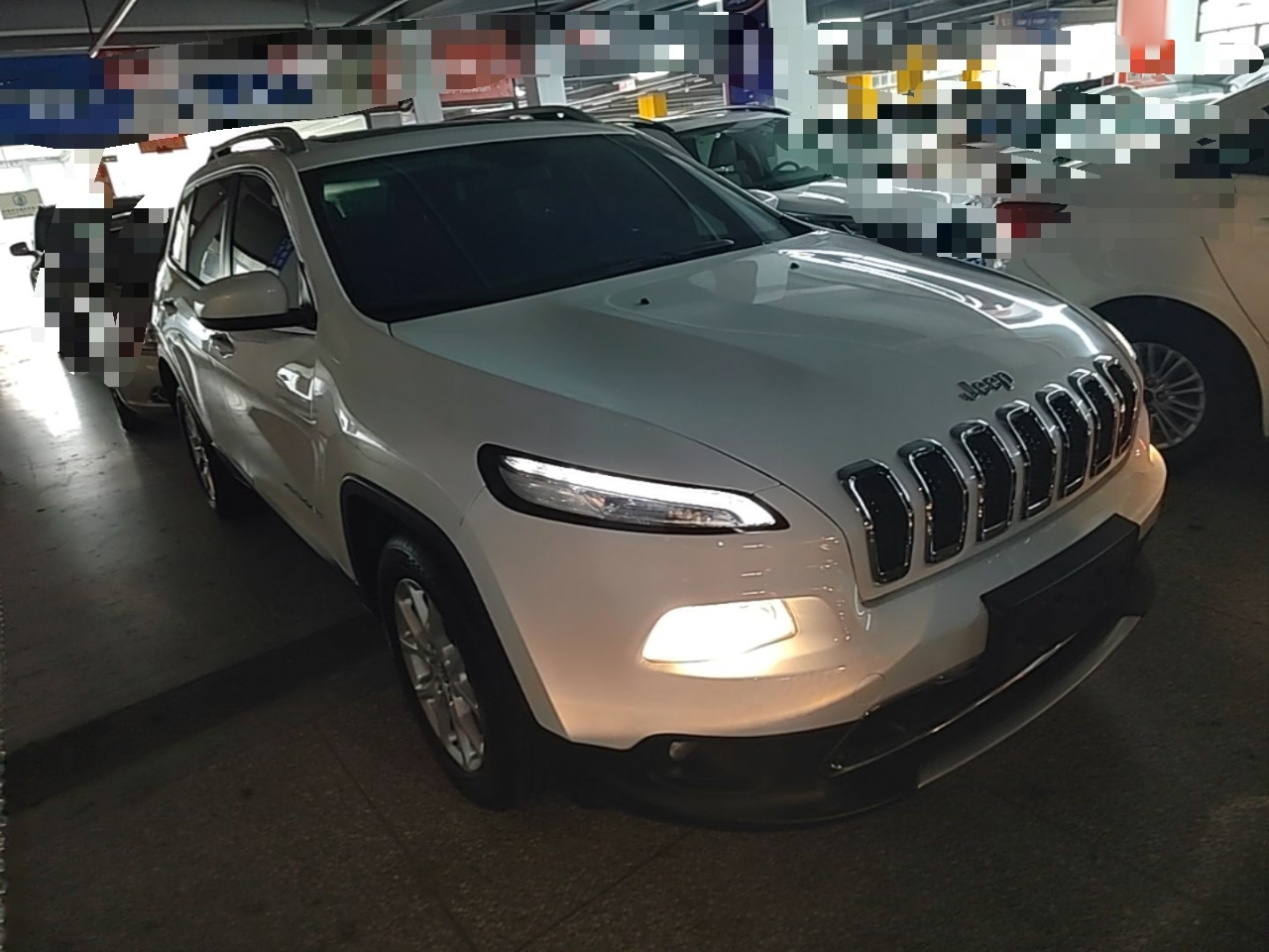 Cherokee 2017 2.0L photo 3