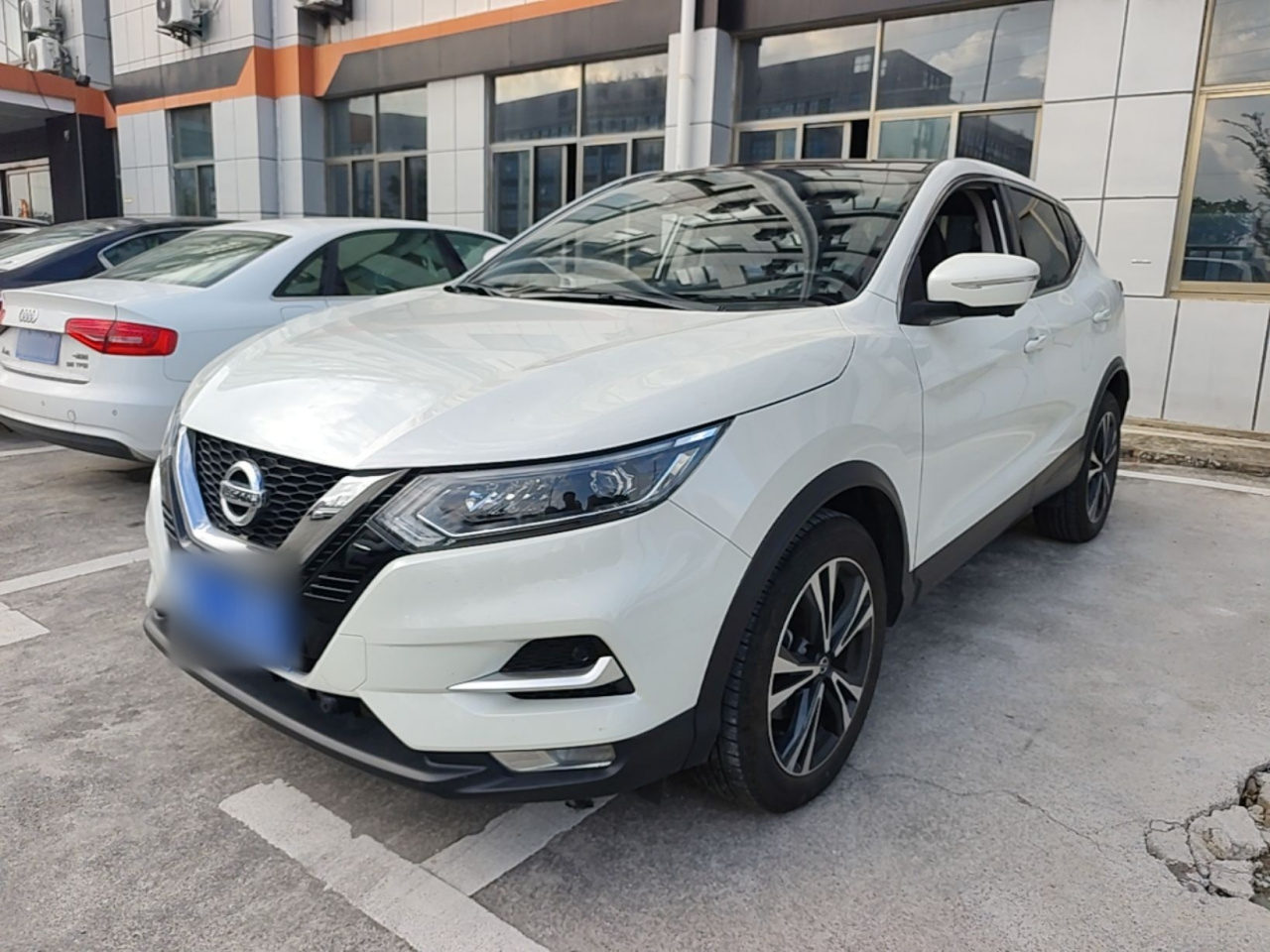 Qashqai 2021 2.0L CVT Luxury