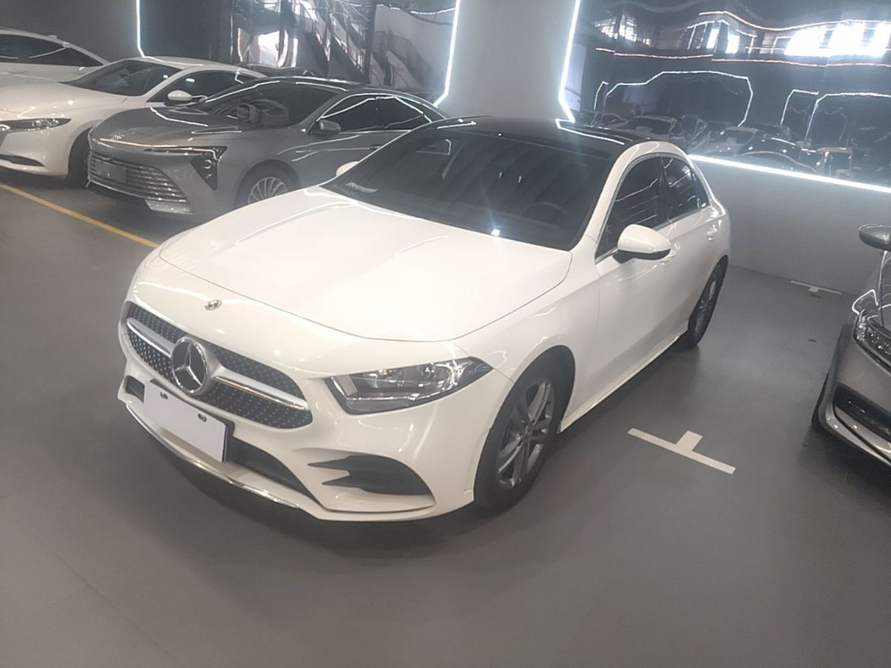 A-Class 2022 A 180 L Sport
