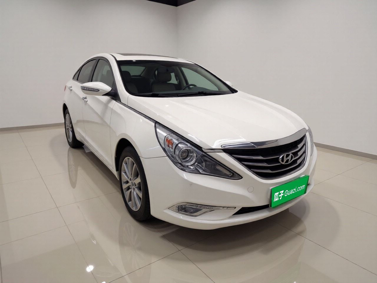 Sonata 2013 2.0L AT Luxury photo 3