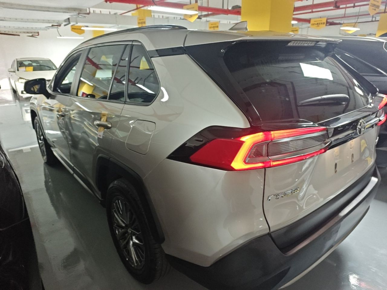Wildlander 2023 2.0L CVT RWD Luxury PLUS photo 4