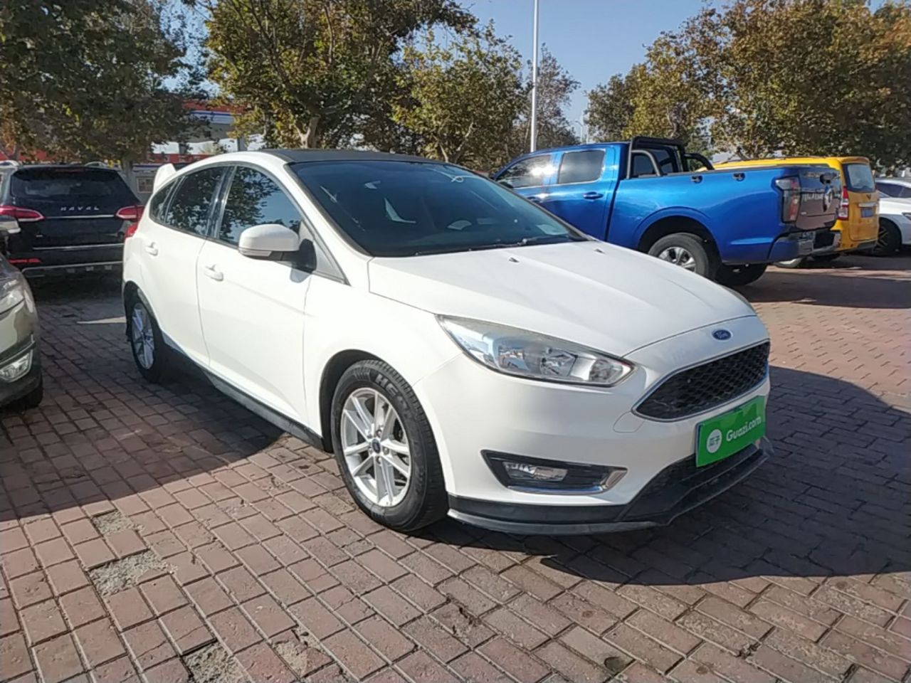 Focus 2017 Hatchback 1.6L AT Fashion photo 3