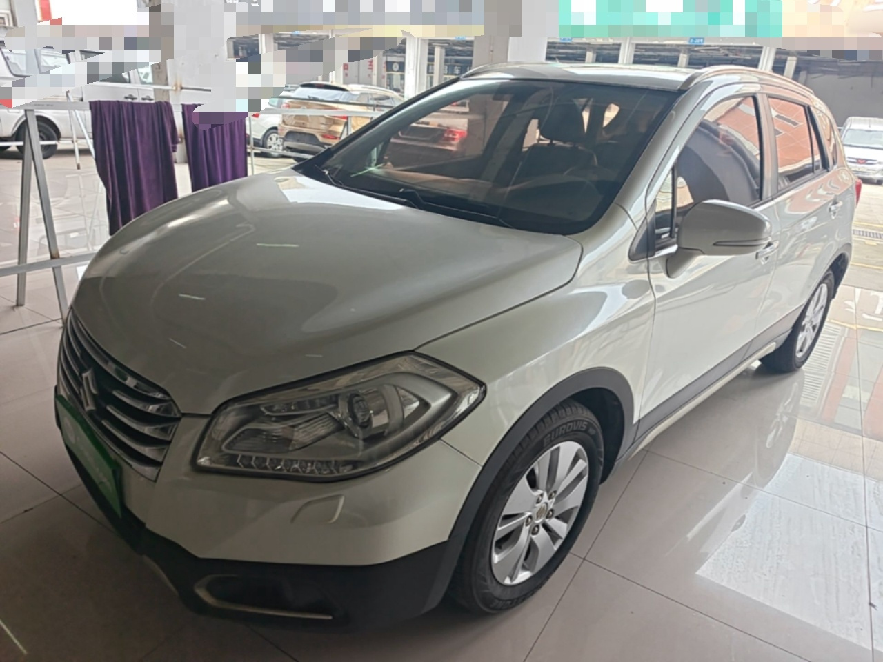 2014 1.6L CVT RWD Elite