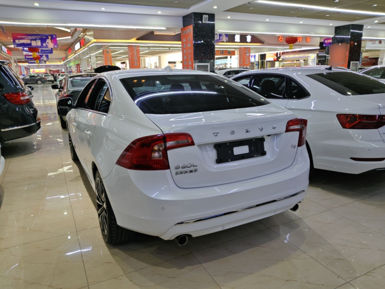 S60 2018 S60L T4 Progressive photo 4