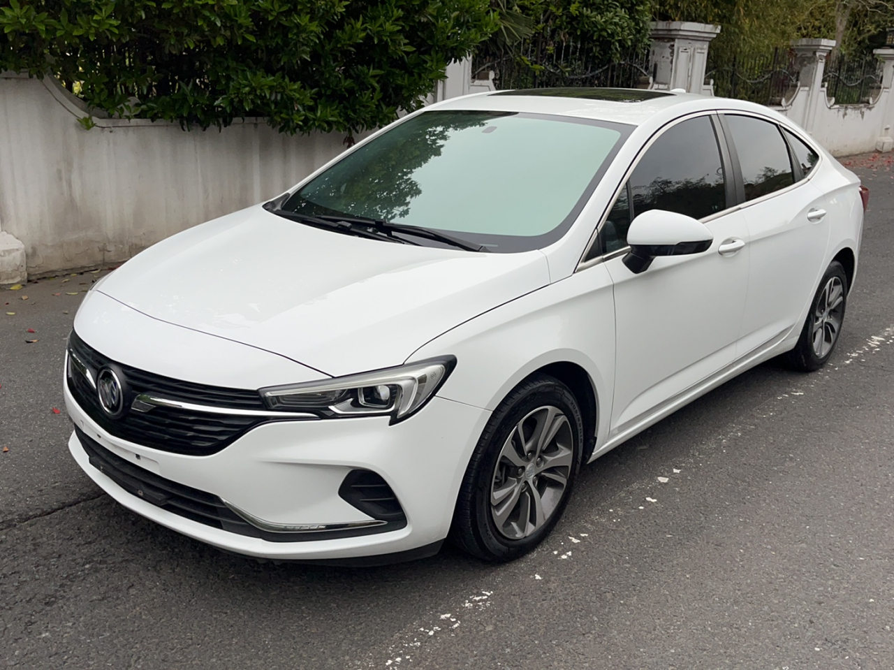 Verano 2020 20T CVT Leading