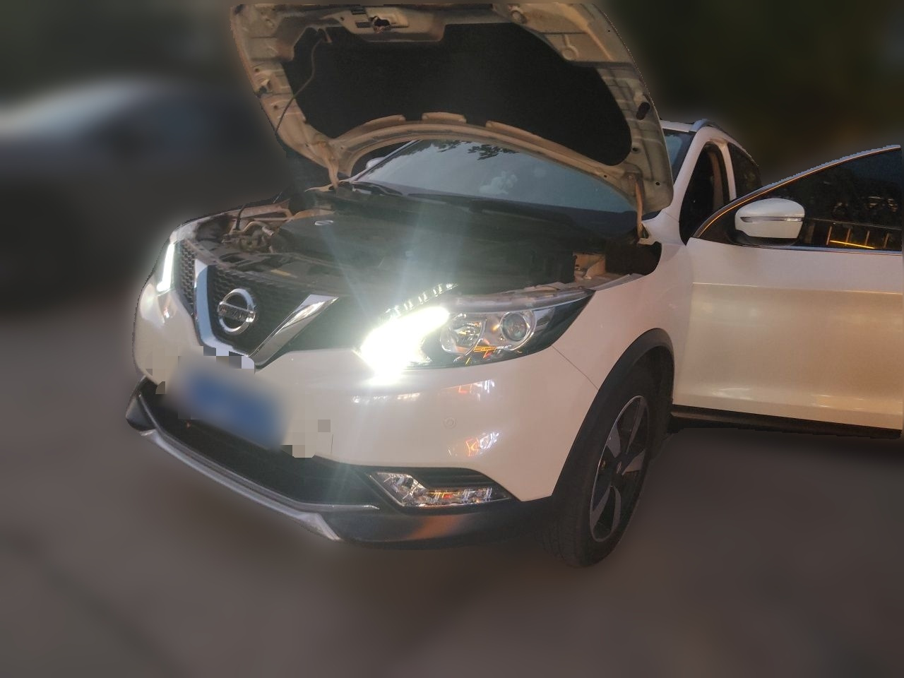 Qashqai 2017 2.0L CVT Smart China VI