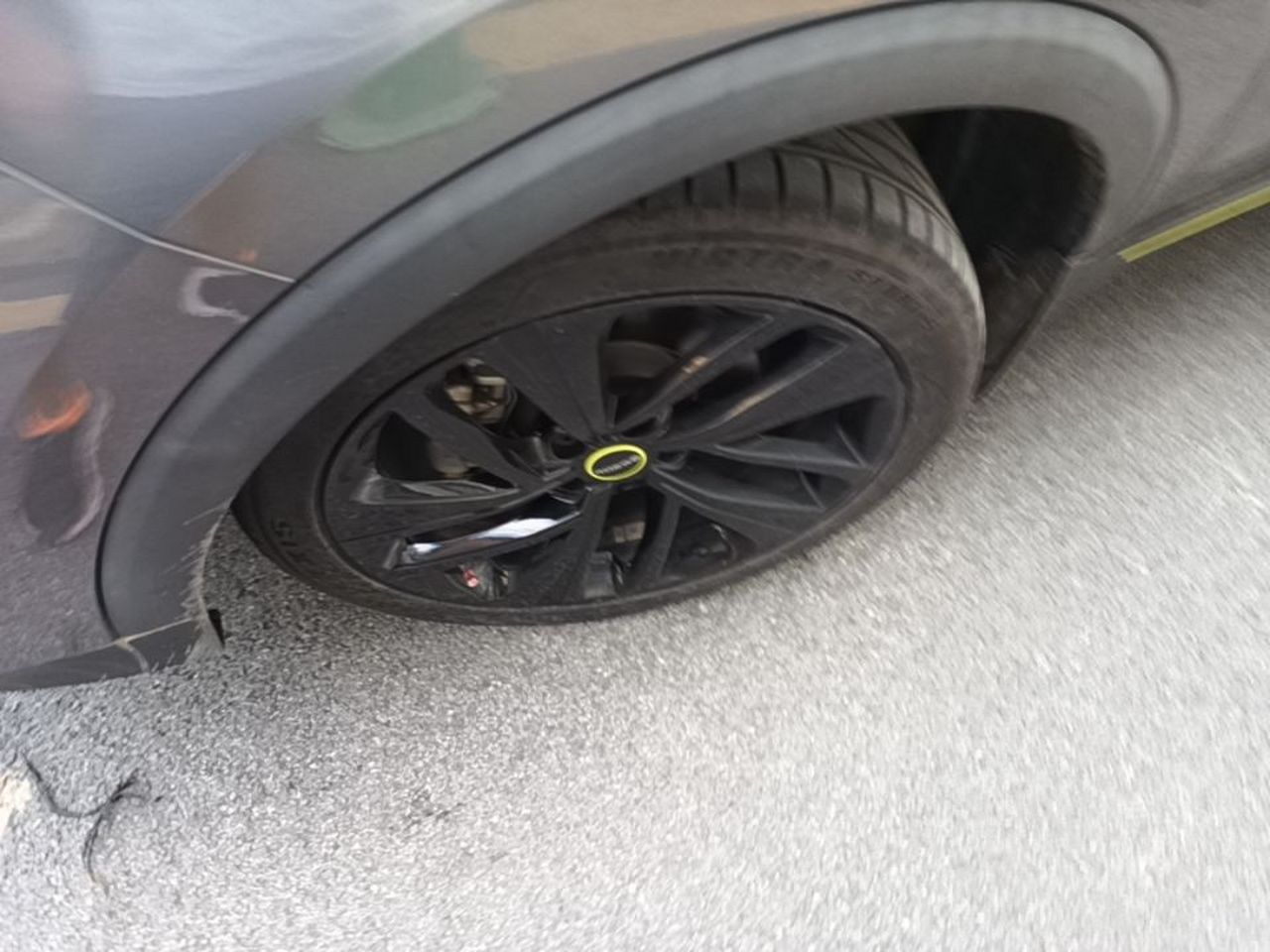 RX5 EV 2020 ePLUS Flagship photo 3