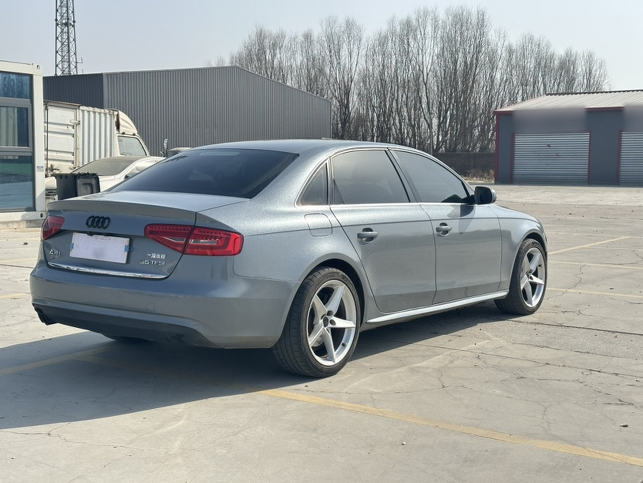 A4L 2013 35 TFSI AT Standard photo 3