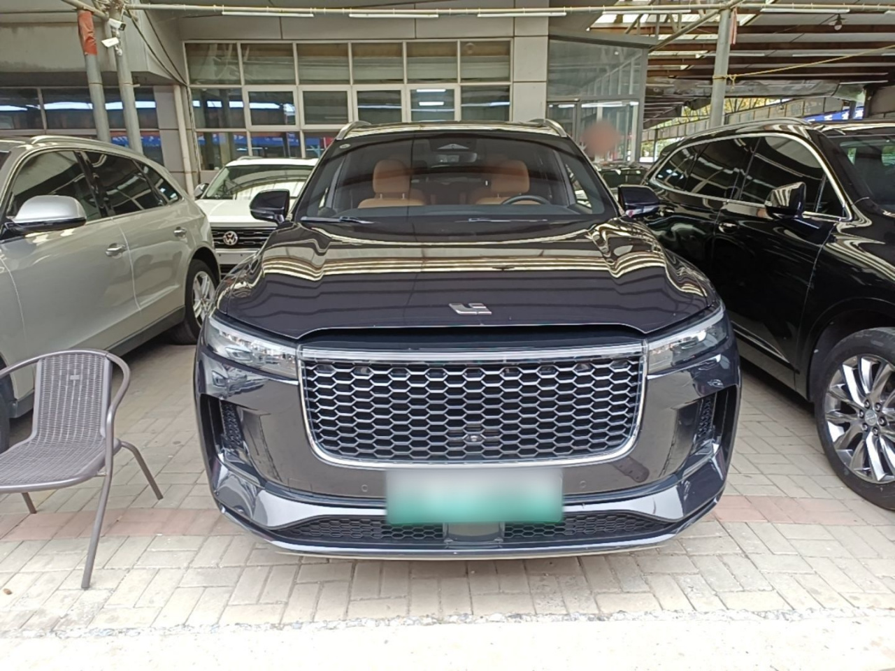 Li Auto ONE 2021 EREV 6-Seater photo 2