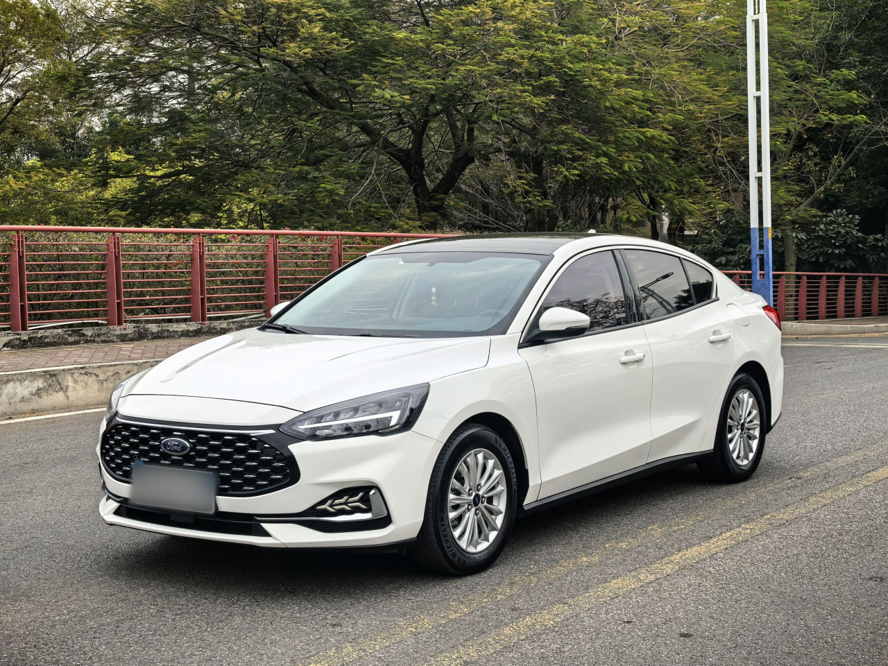 Focus 2021 Sedan EcoBoost 180 AT photo 4
