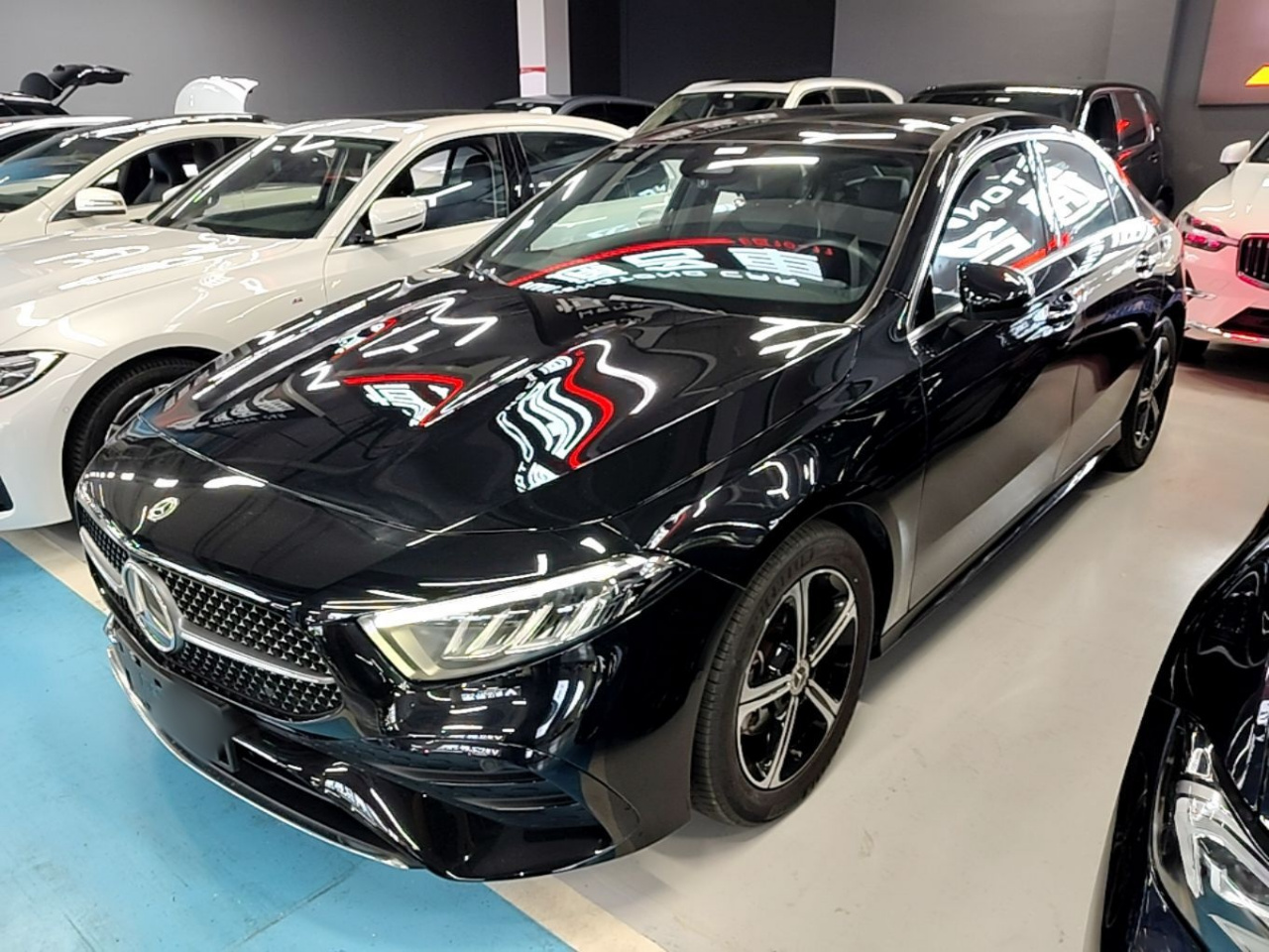A-Class 2023 A 200 L Fashion