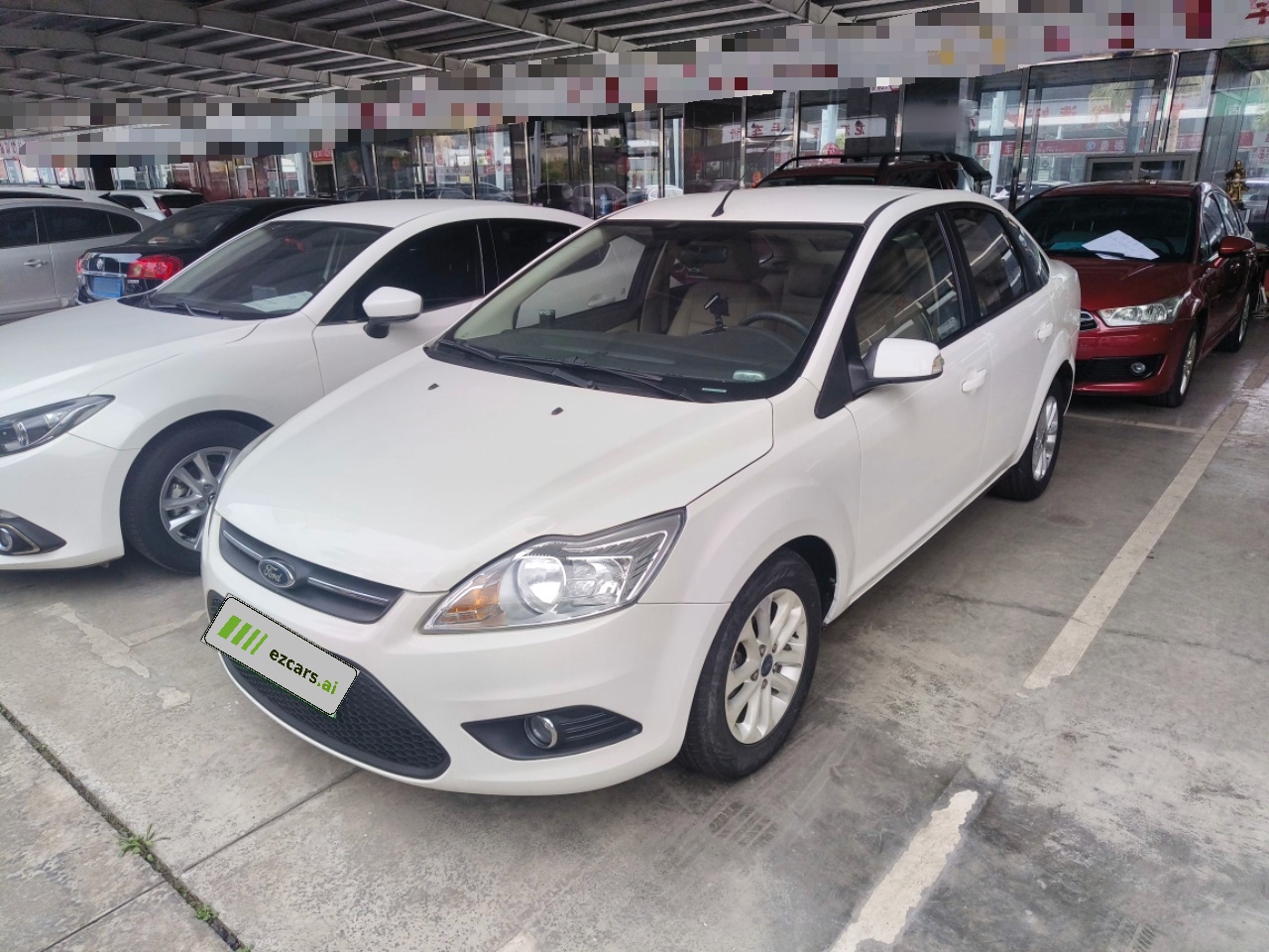Focus 2013 Sedan Classic 1.8L AT
