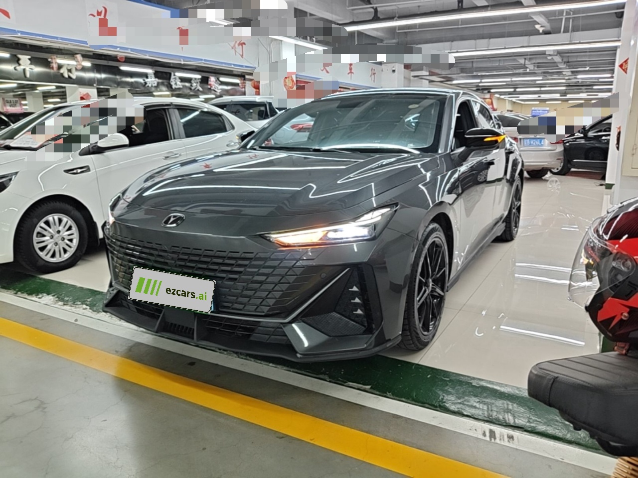 UNI-V 2022 1.5T Premium