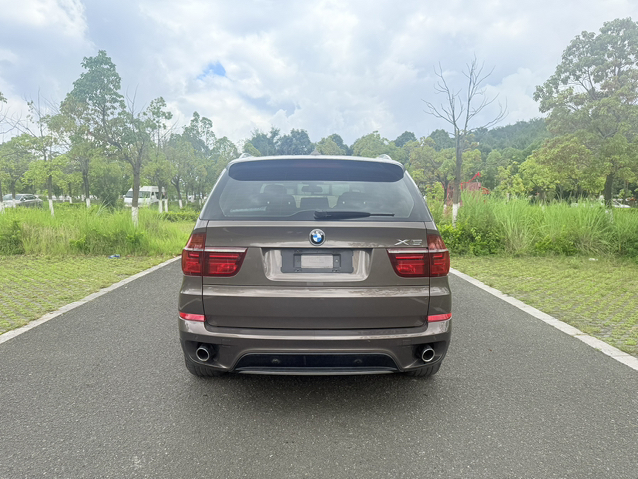 X5 Imported 2013 xDrive35i Luxury photo 3