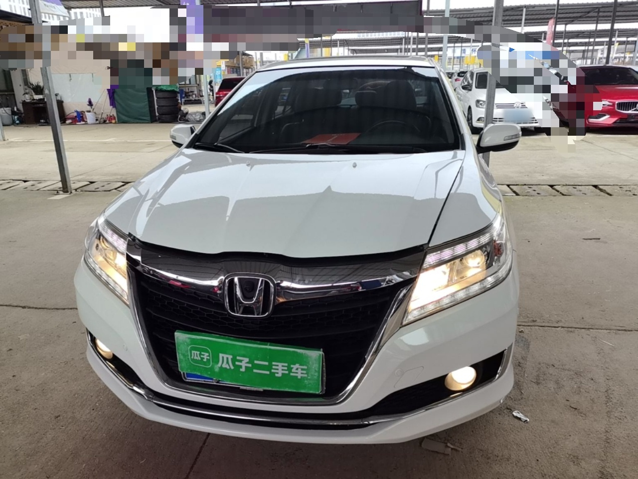 Crider 2016 1.8L CVT Luxury photo 2