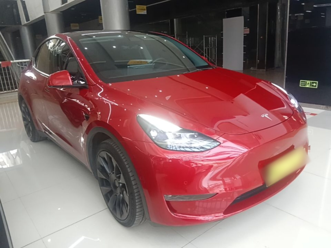 Model Y 2022 Long Range AWD photo 3