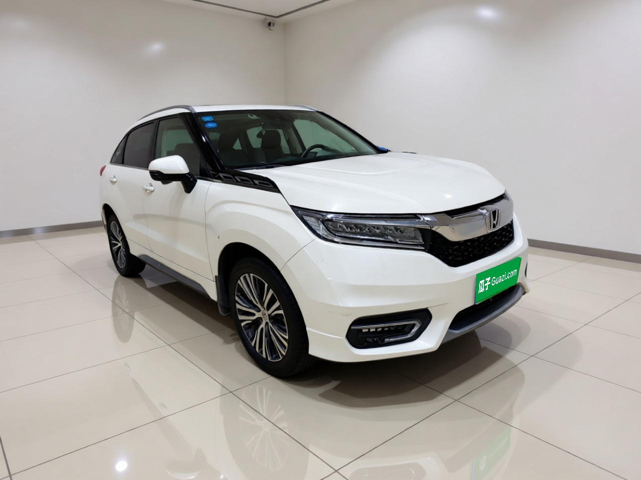 Avancier 2017 370TURBO AWD Exclusive photo 3