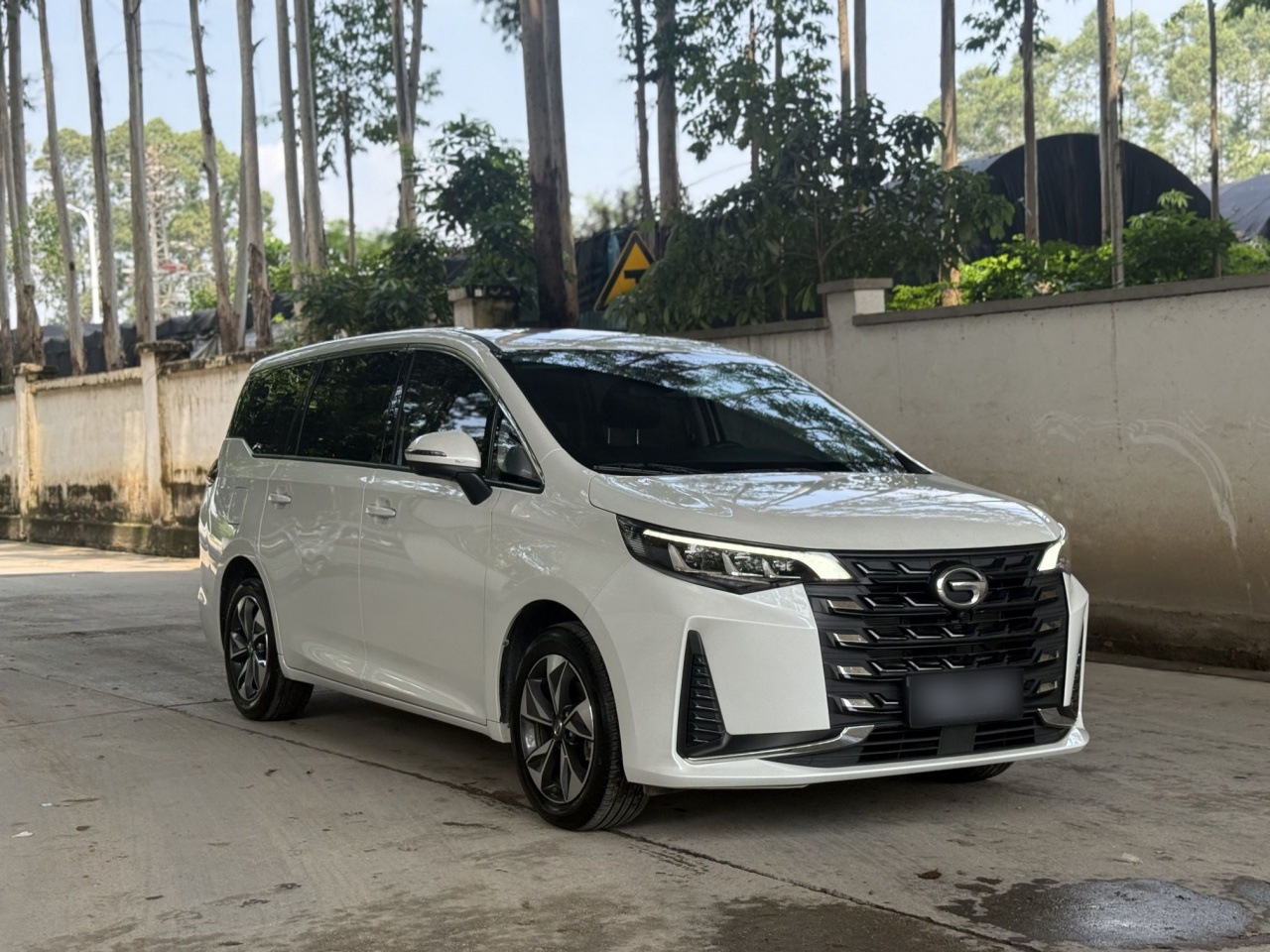 GAC Trumpchi M6 2023 PRO 270T DCT Exclusive photo 2