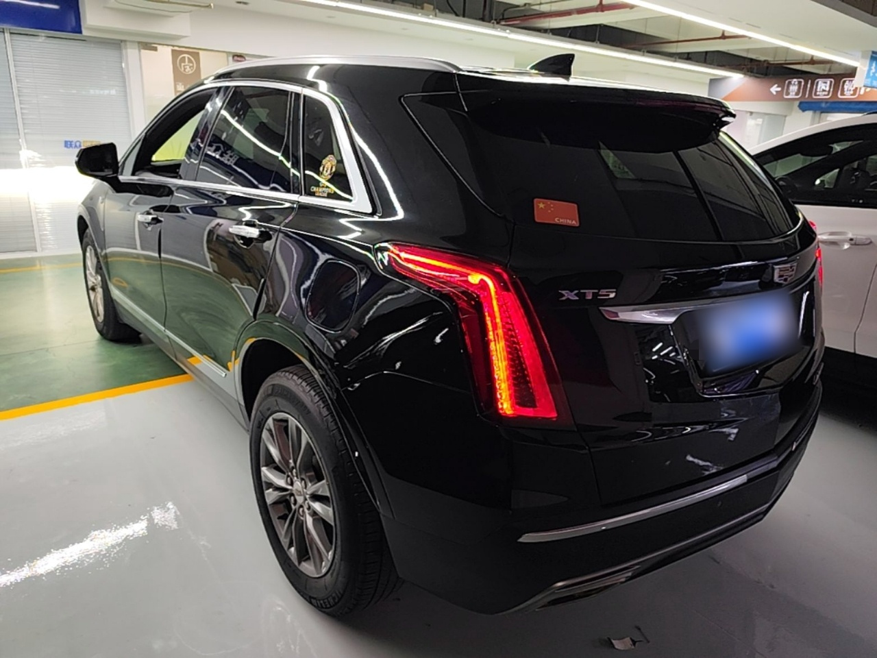 XT5 2021 28T Luxury photo 4