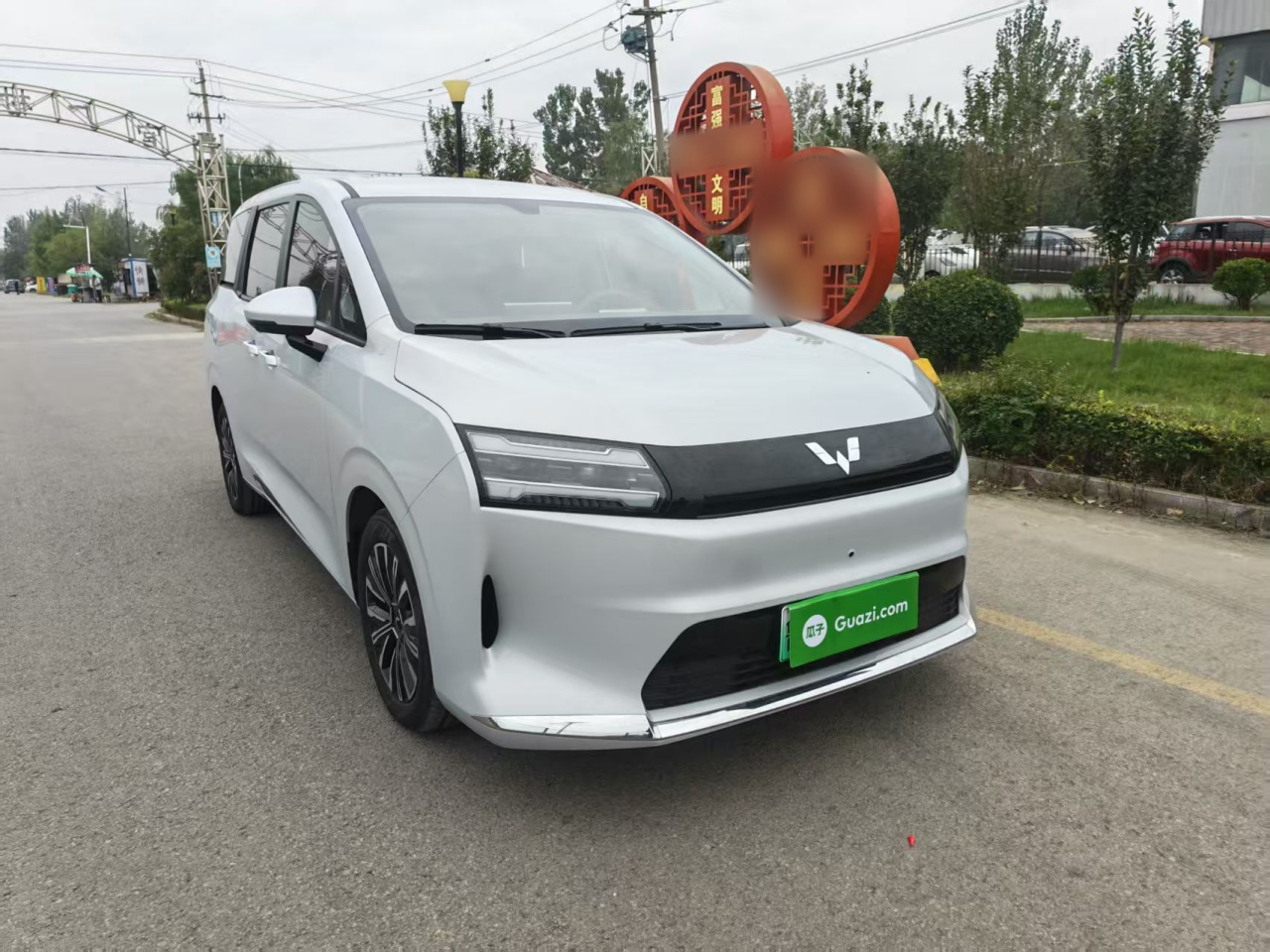 730 EV 2025 EV 500km Luxury photo 3