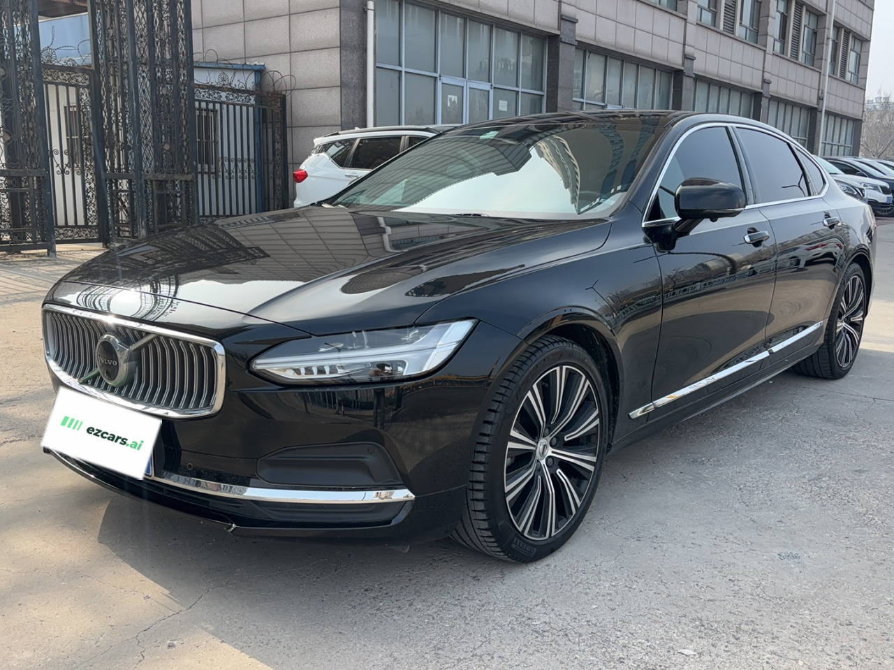S90 2023 B5 Luxury
