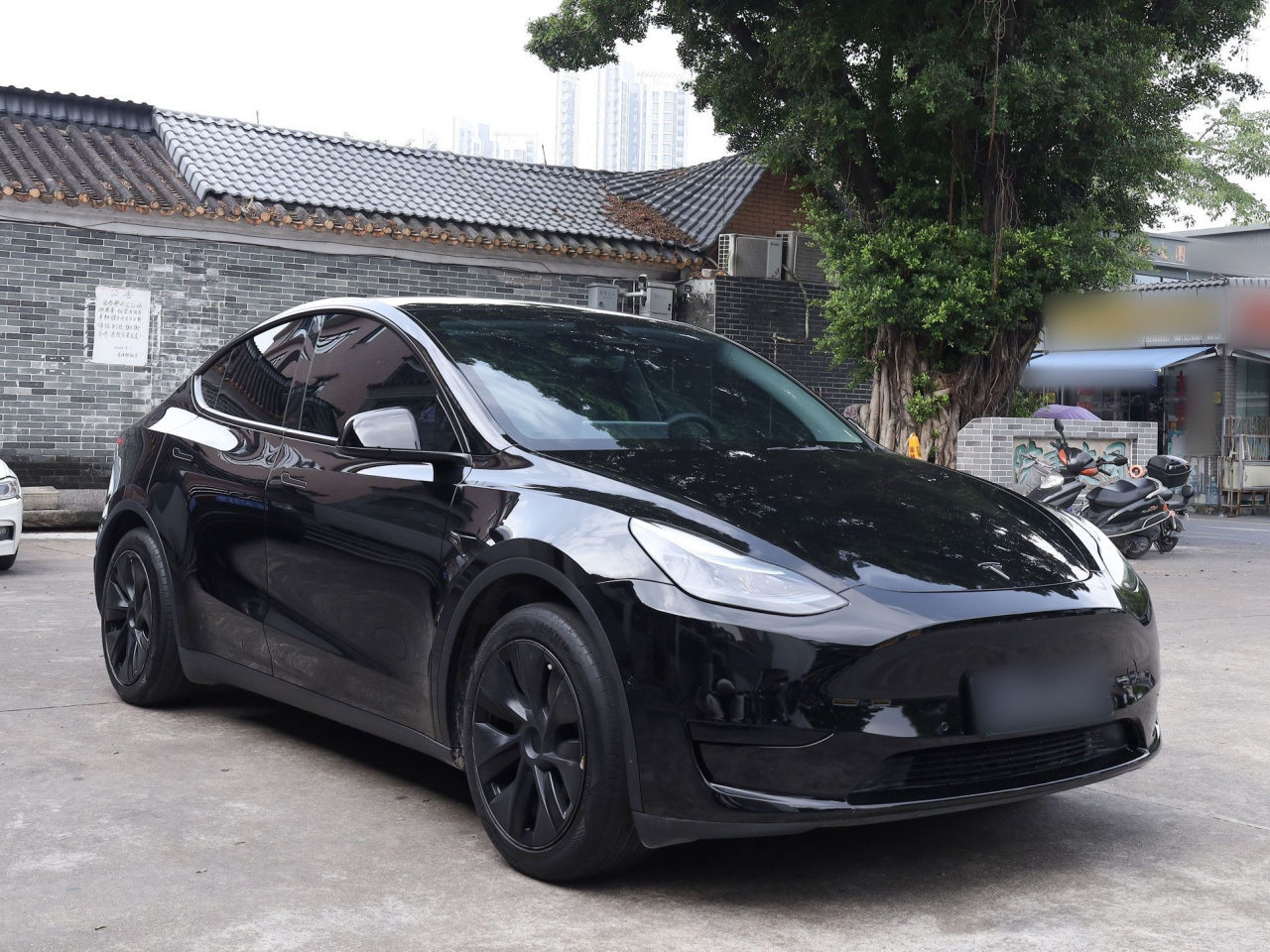 Model Y 2023 RWD photo 3