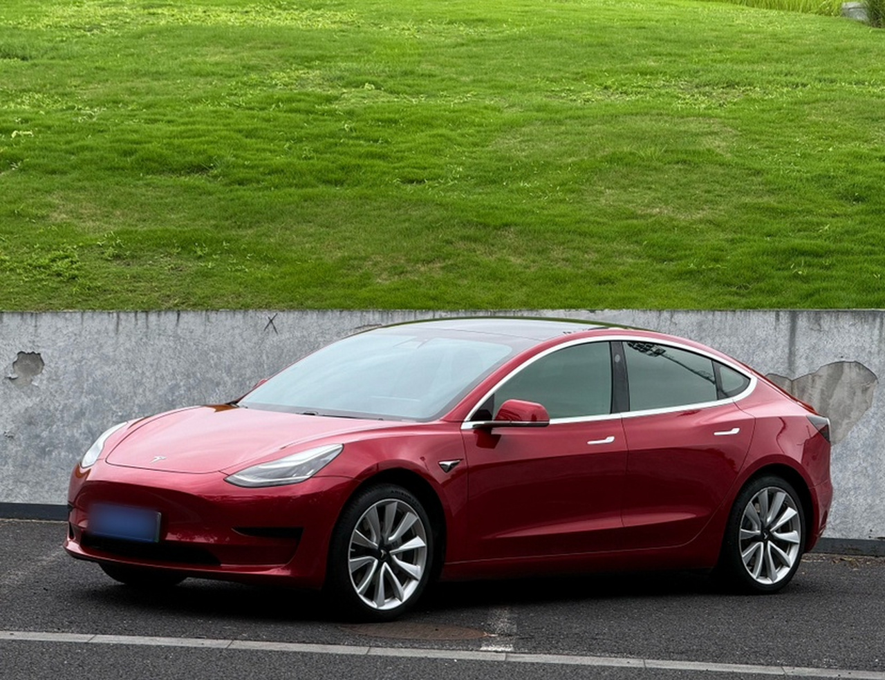 Model 3 2019 Standard Range RWD Upgraded