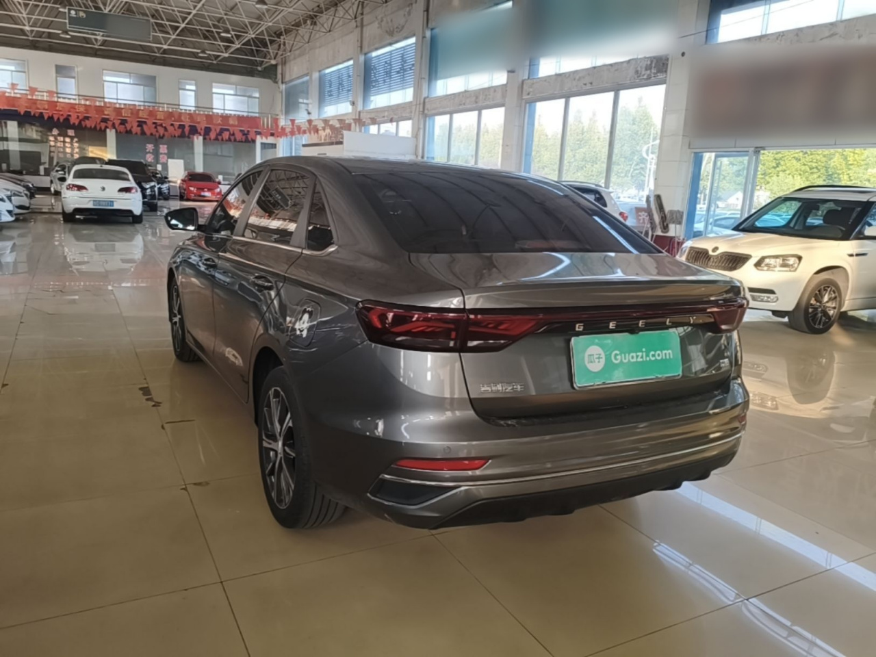 Emgrand 2023 4 Champion 1.5L CVT Premium photo 4