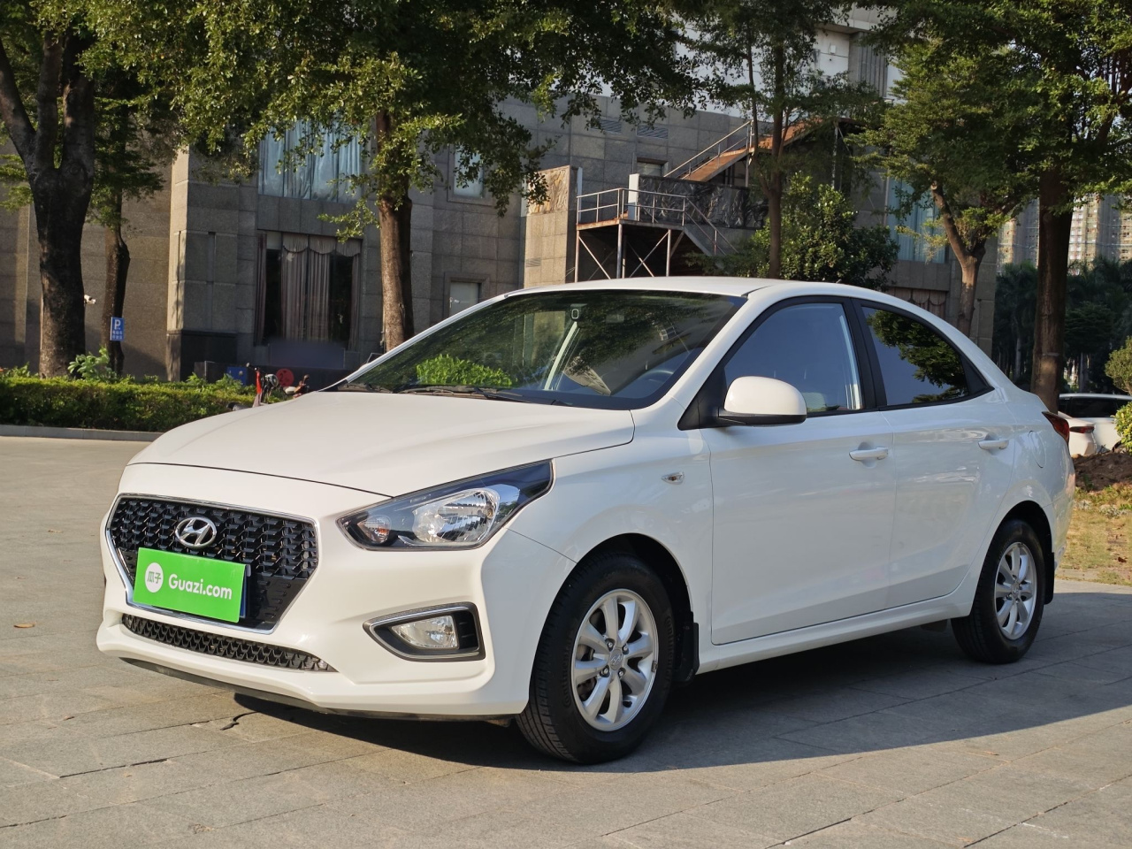 Verna 2017 1.4L MT China V