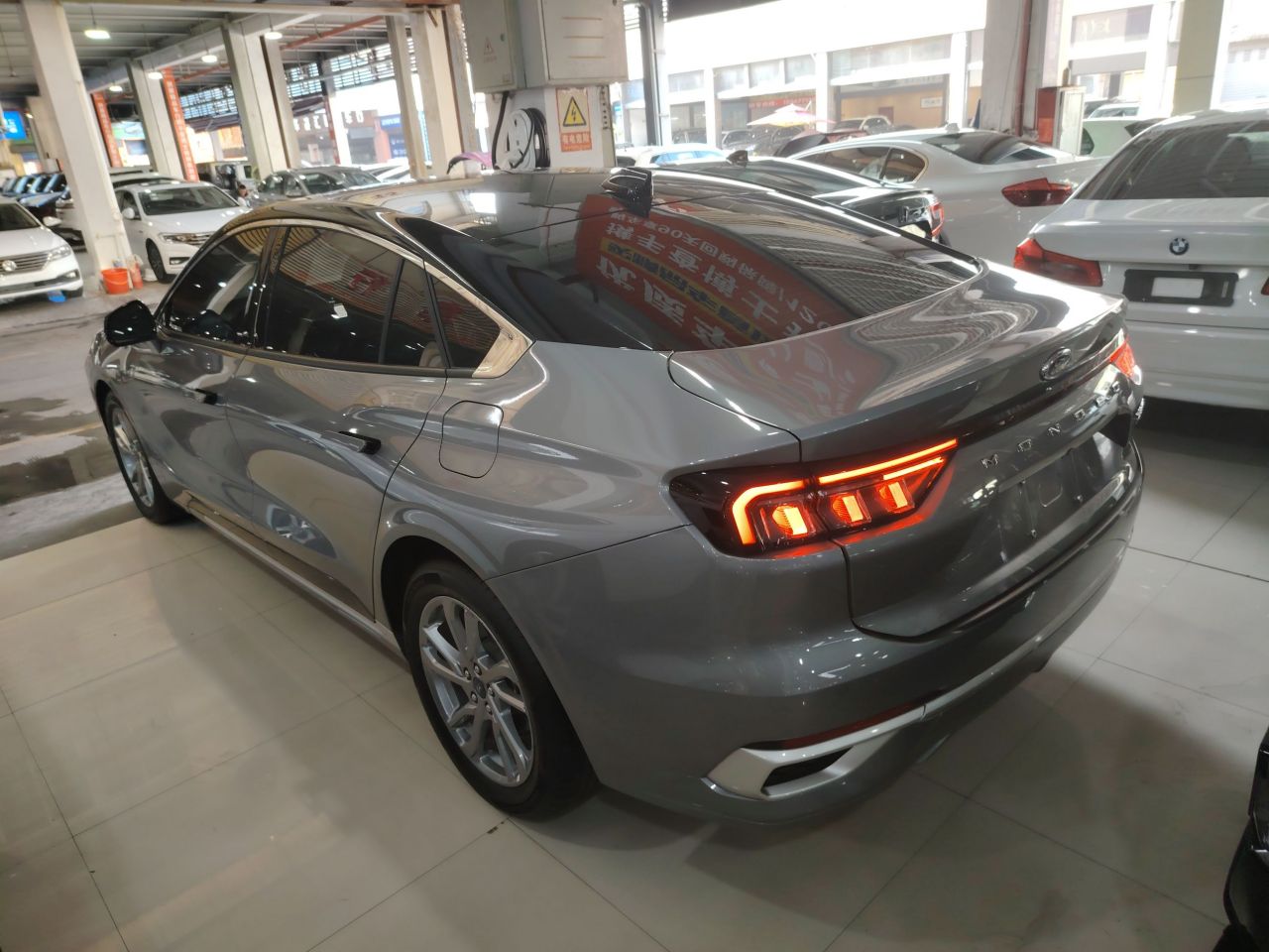 Mondeo 2023 EcoBoost 245 Luxury photo 4