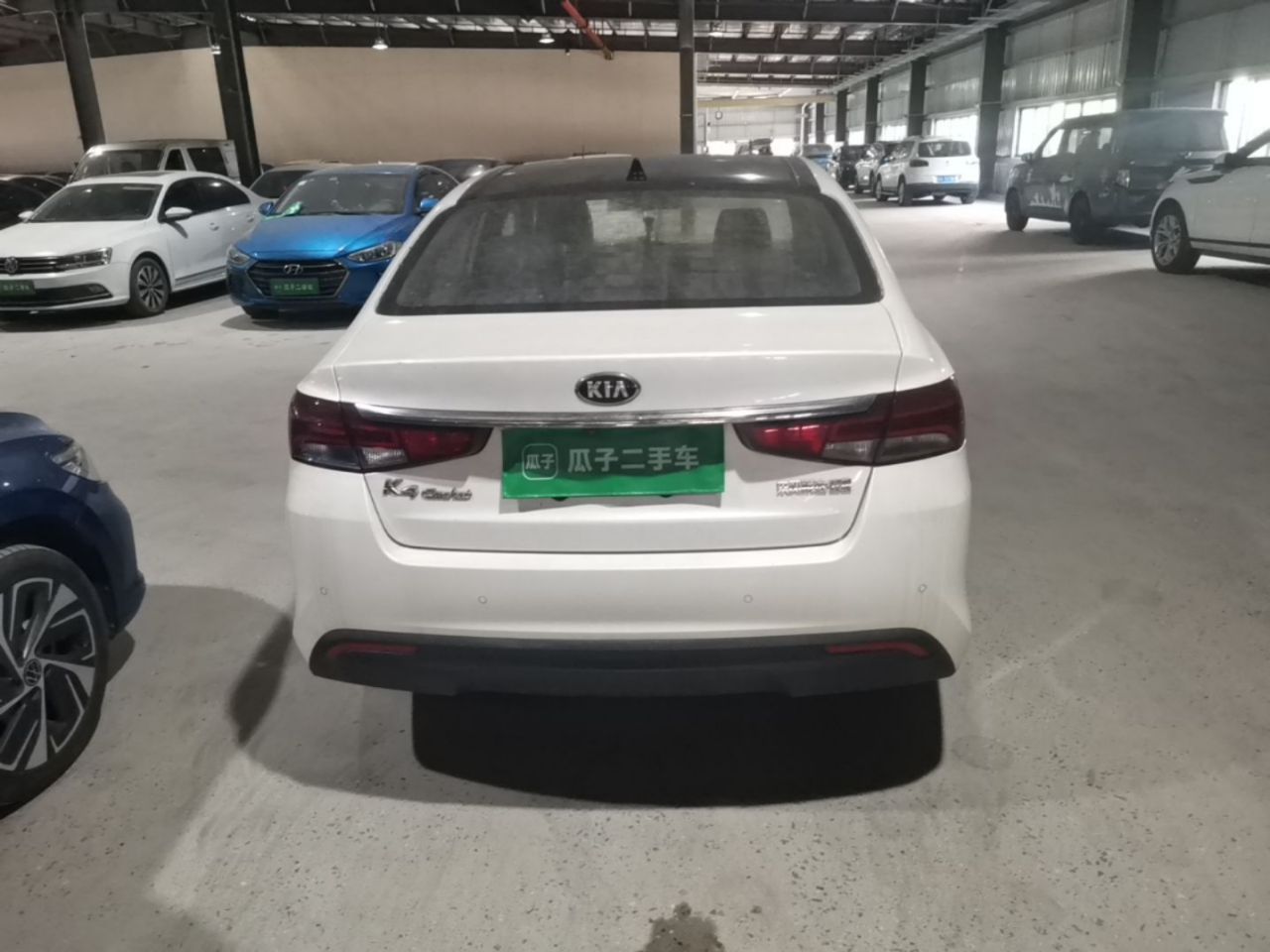 2017 1.8L AT GLS photo 3
