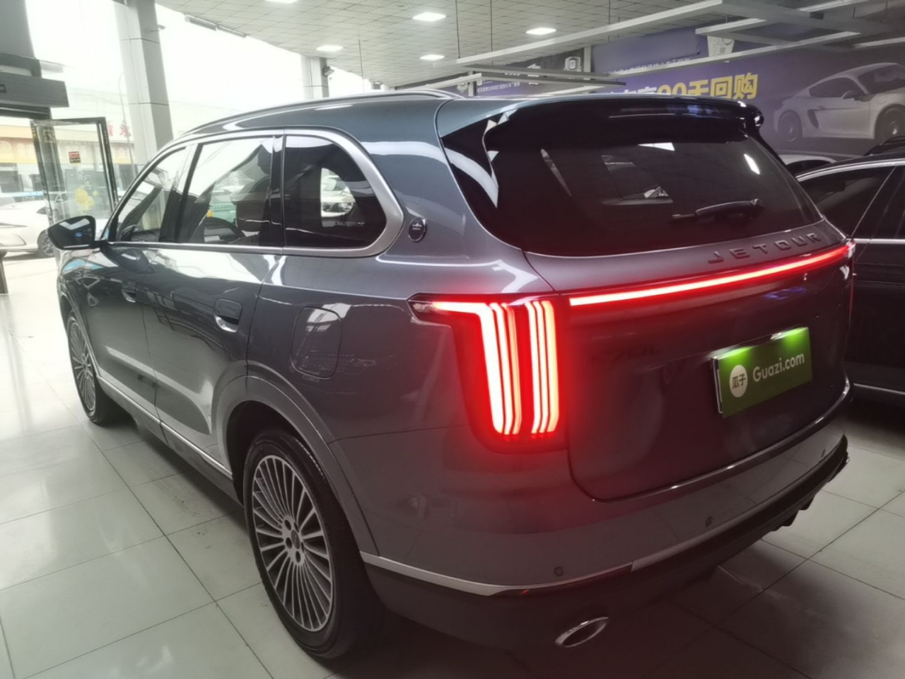 X70L 2026 2.0TD AT Flagship 7-Seater photo 4