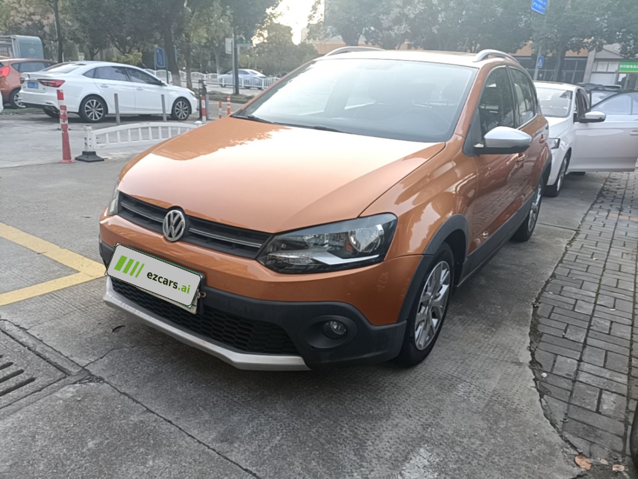 2018 1.5L Cross Polo AT
