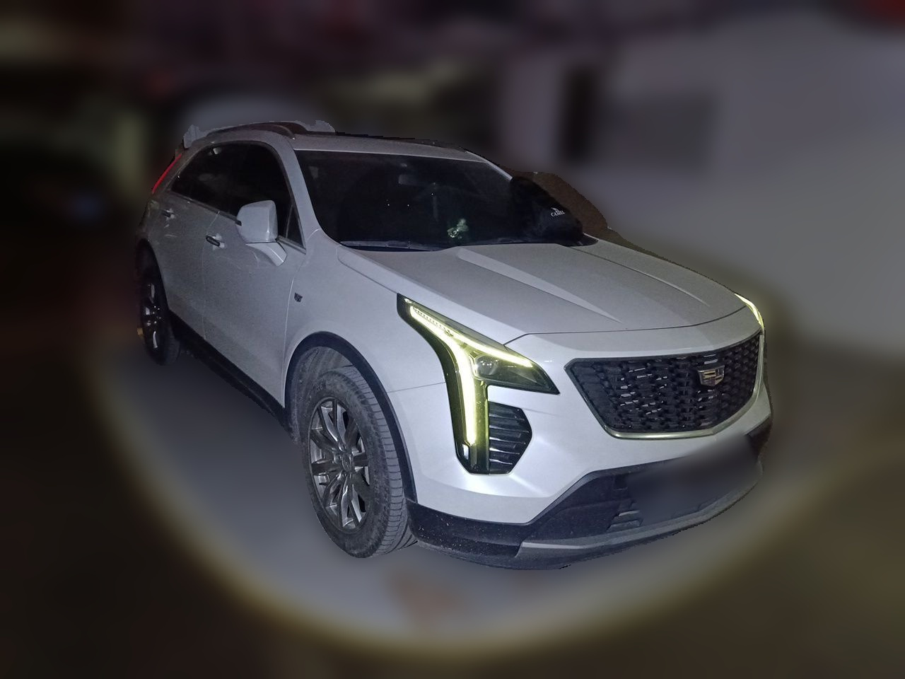 XT4 2018 28T RWD Leading photo 3