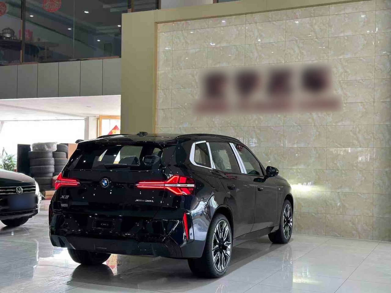X3 2026 xDrive30L Exclusive M M Sport Night Package photo 3